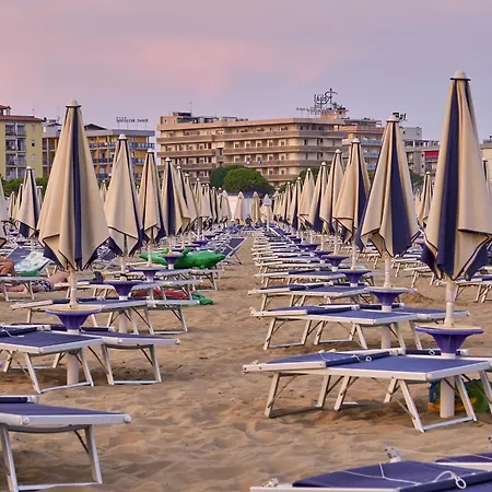 Modern Flat With Amazing View On The Apartment Bibione